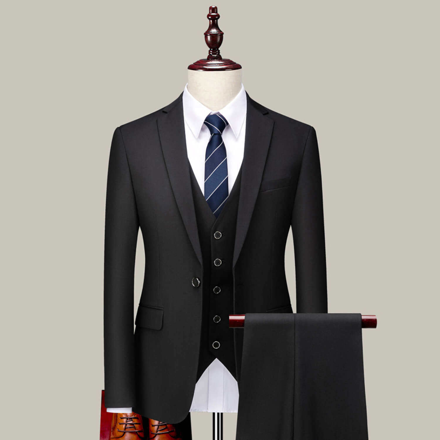 Luxury Design Custom Custom Style Size Color Men Suit Polyester Fabric Suits Slim Fit Men Suits Set for Wedding and Business - Image 3