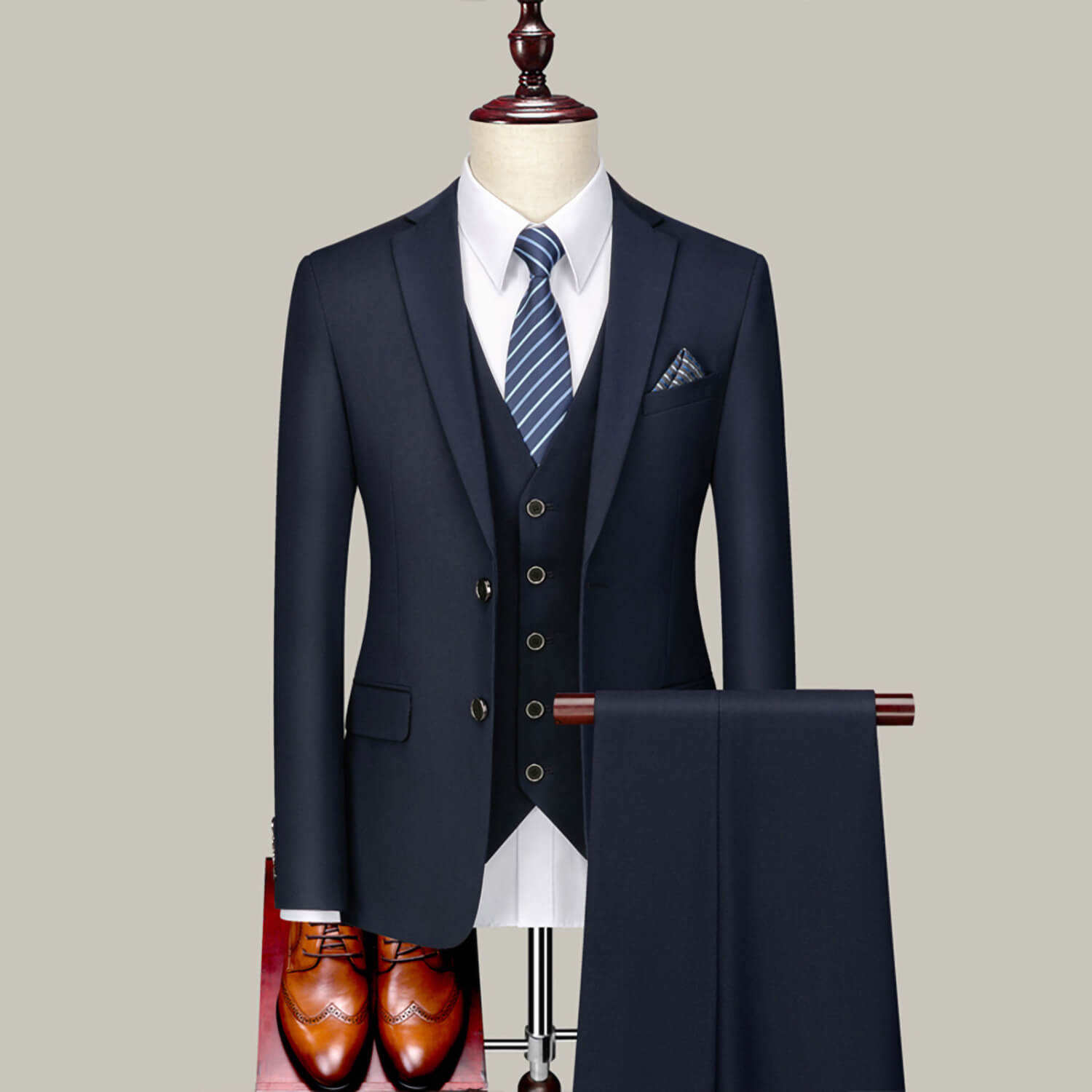 Luxury Design Custom Custom Style Size Color Men Suit Polyester Fabric Suits Slim Fit Men Suits Set for Wedding and Business - Image 4