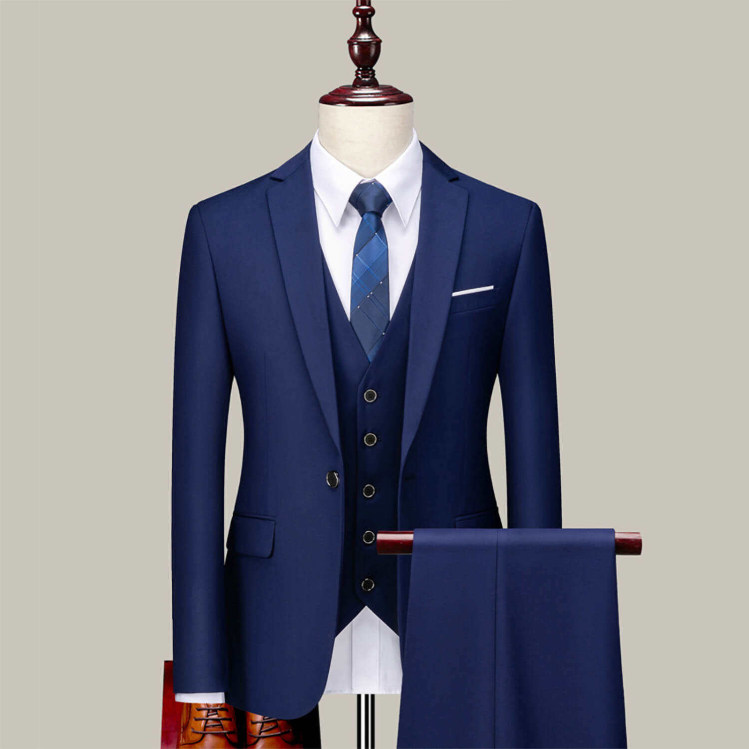 Luxury Design Custom Custom Style Size Color Men Suit Polyester Fabric Suits Slim Fit Men Suits Set for Wedding and Business - Image 2